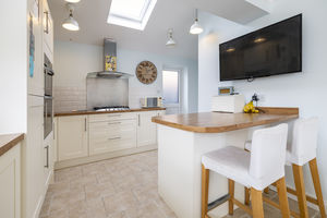 Kitchen/ Diner- click for photo gallery